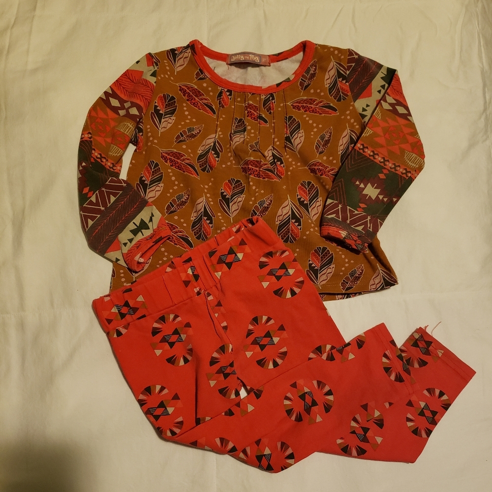 Jelly the Pug outfit size 3T